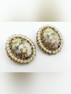 Vtg West Germany Faux Pearl Flower Clip Earrings Floral Porcelain Filigree Pink